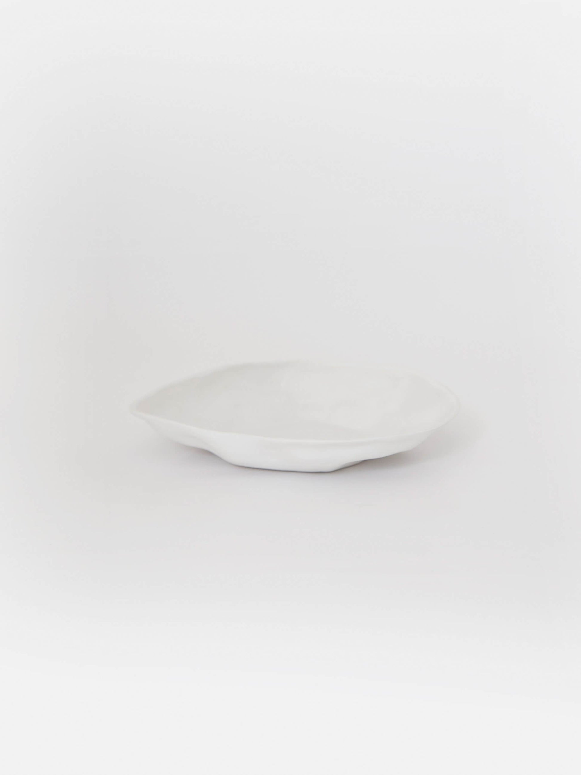 Flax Dinner Platter White 18cm - Shop Charlies Interiors