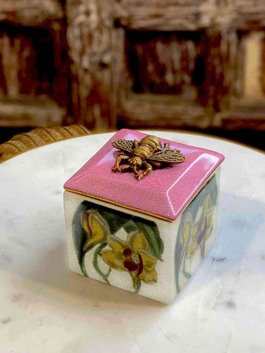Porcelain Este Trinket Box Pink by C.A.M 14 cm
