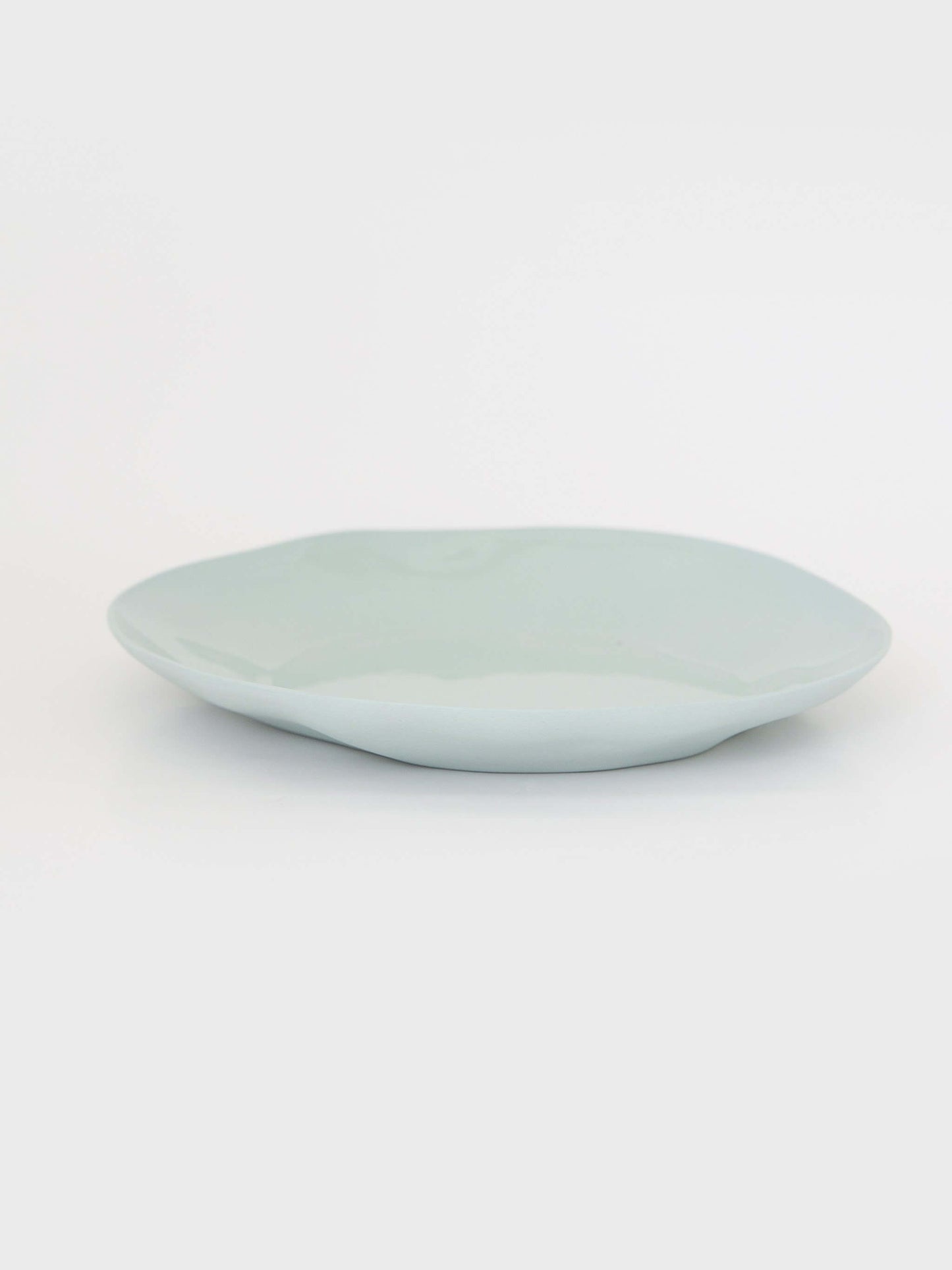 Fine Ceramic Flax Large Dinner Plate 26cm Matte Blue & Whitehop Charlies Interiors