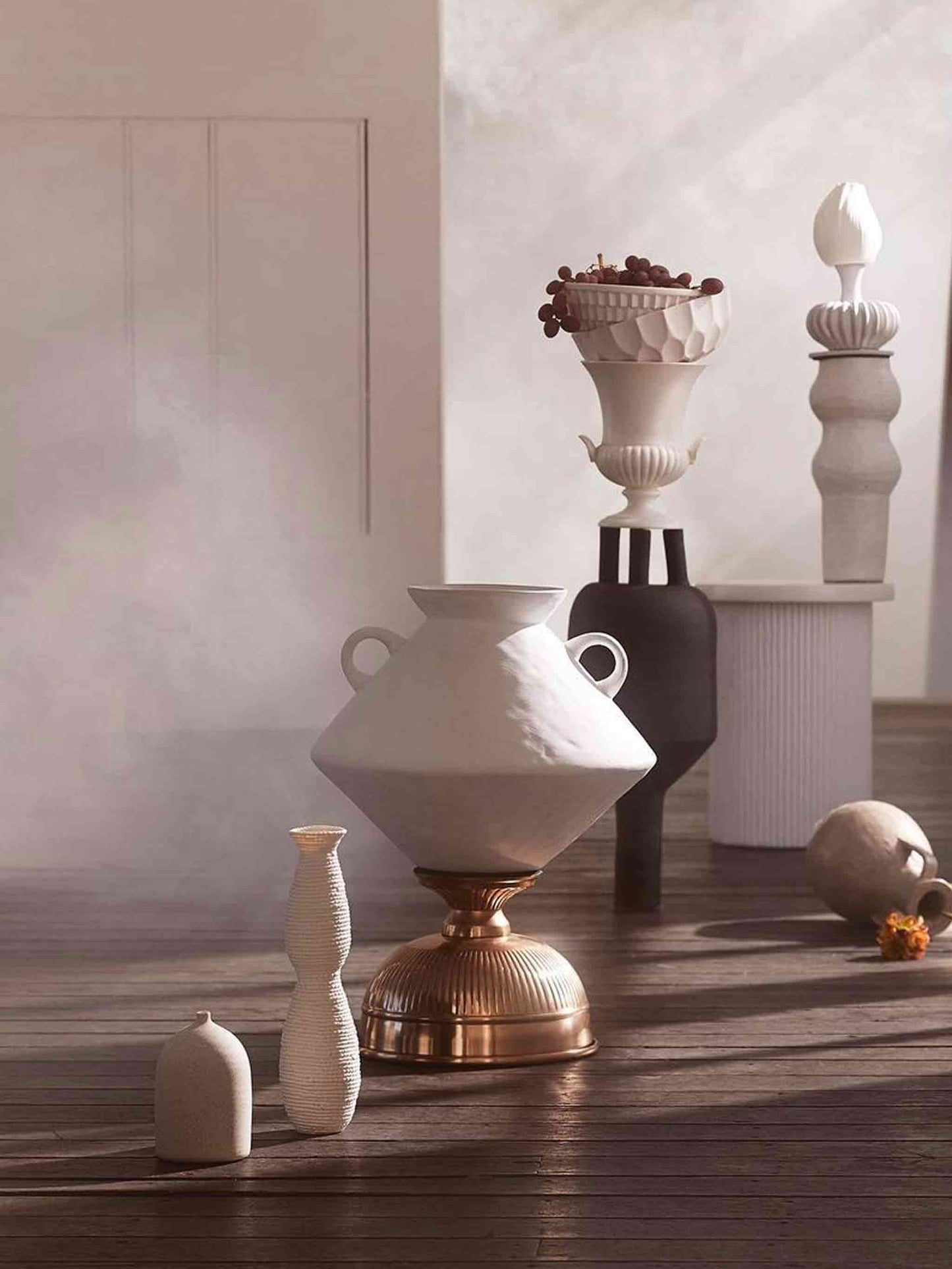 Calda Décor Textured White Handle Structured Vase